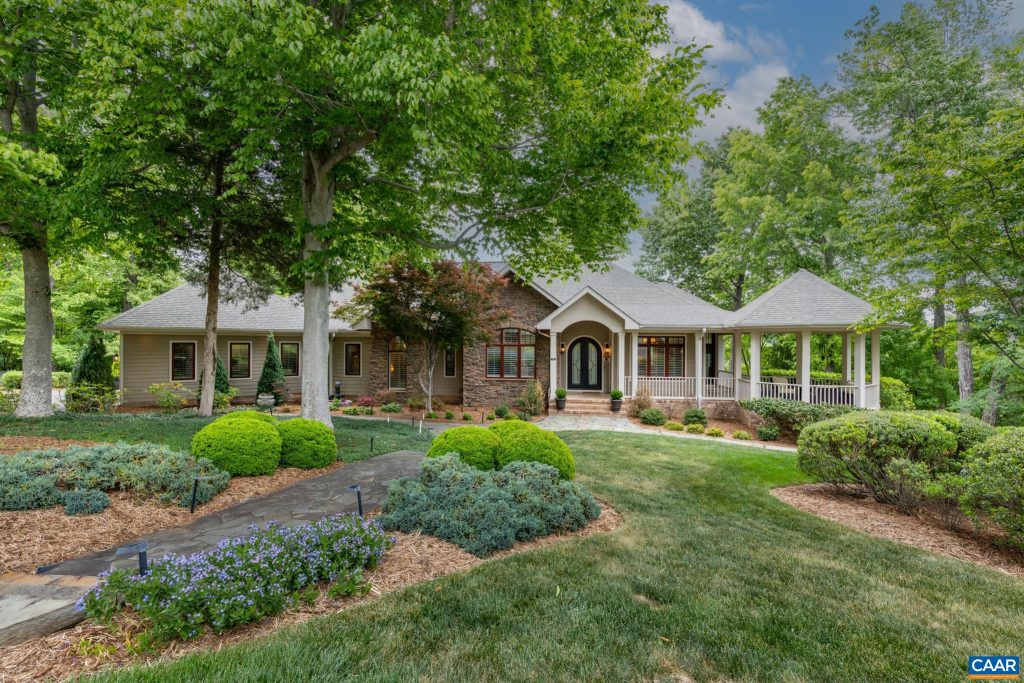 Open Homes Thursday, June 4 110 High Crest Ln