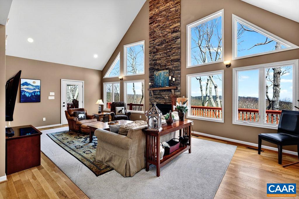 42 Peavy Point