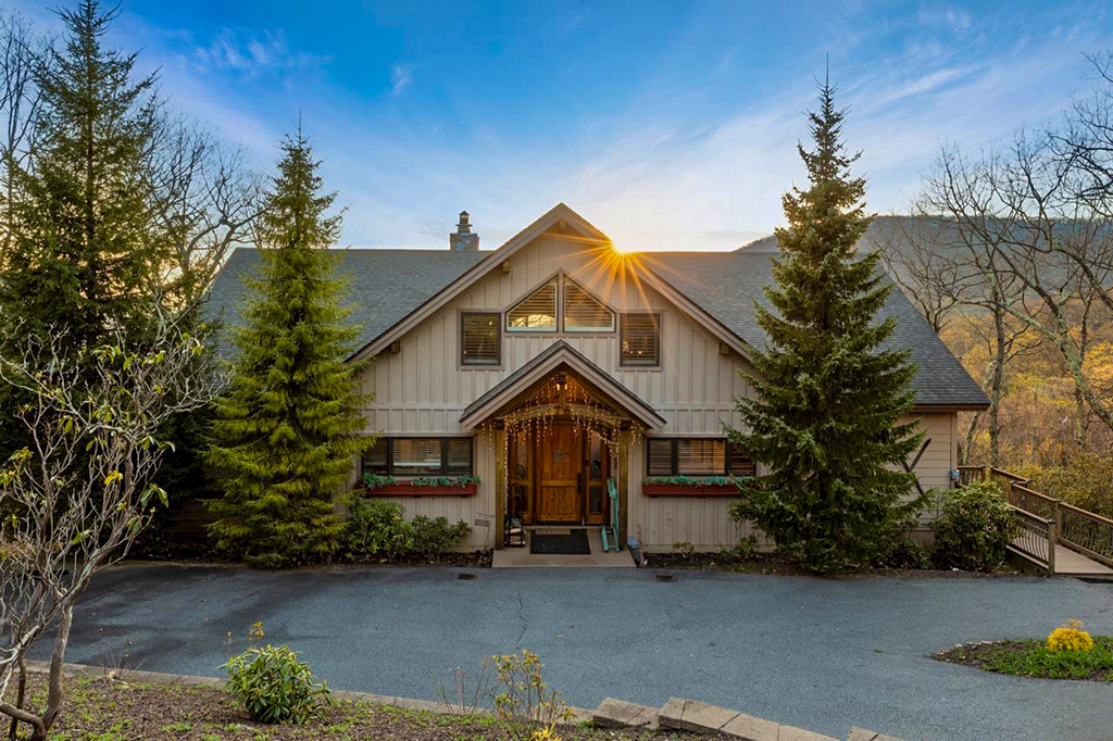 76 Black Rock Circle